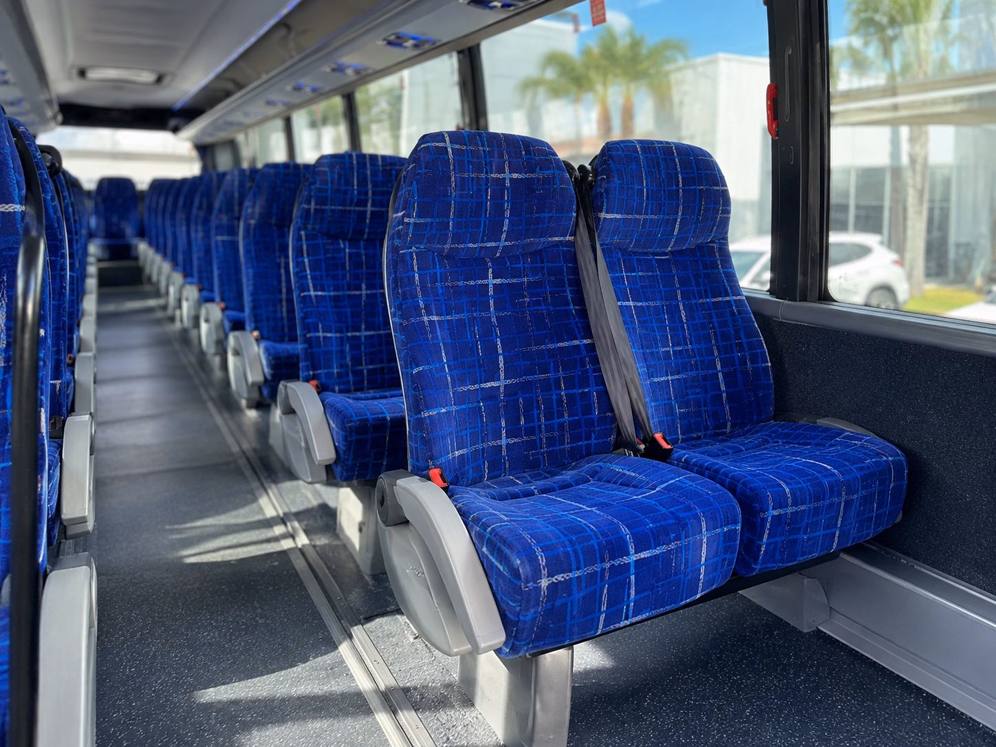 boise construction and film crew shuttle buses